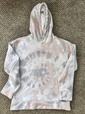 Hollister Pale Tie-Dye Hoodie in Cream and Blush